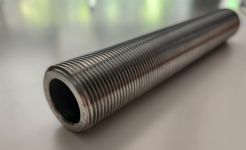 Waveguide pipe for EMC shielded rooms with EMI filtering and customizable aperture