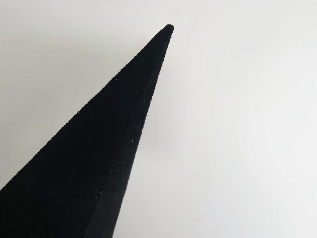 RF absorber for EMC testing and anechoic chambers – dust-free and non-deforming material